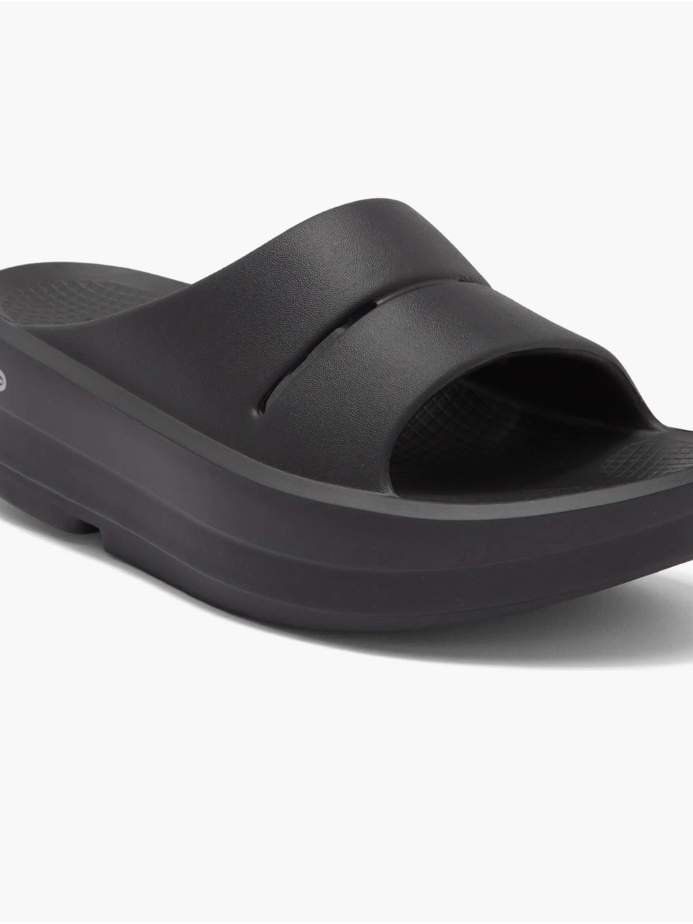 Women’s OOFOS OOmega OOah Recovery Slides Size 5